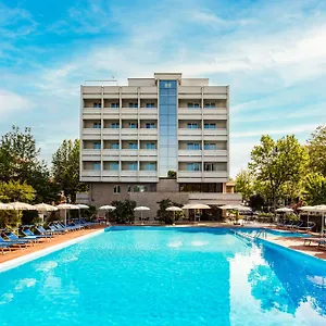 hotel-ambasciatori-cesenatico.emilia-romagnahotels.net/