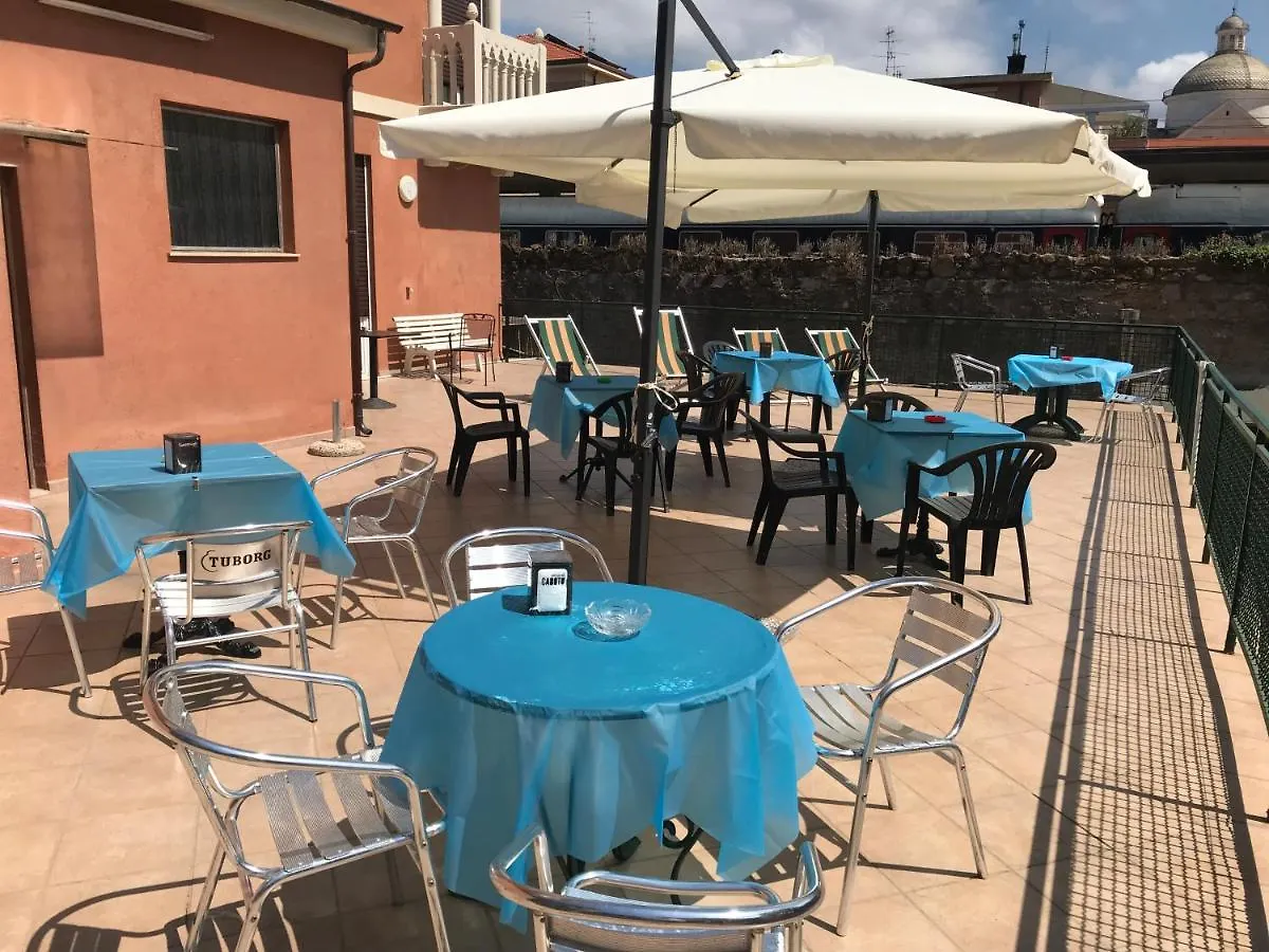 Hotel Doria Chiavari 0*,  Italia